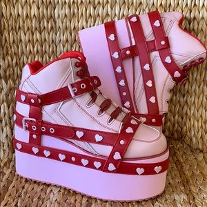 New 💕❤️💕YRU Pink Qozmo Red Bondage Hearts